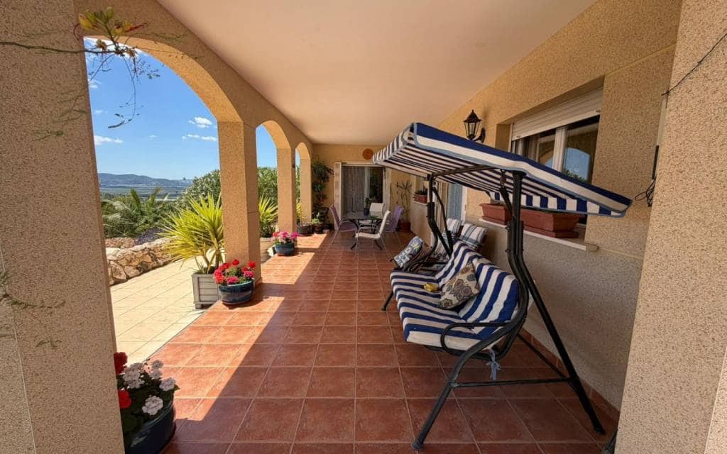 3 soveværelse Villa til salg i Sax med swimmingpool - € 349.995 (Ref: 9858412)