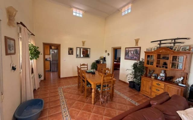 3 soverom Villa til salgs i Sax med svømmebasseng - € 349 995 (Ref: 9858412)