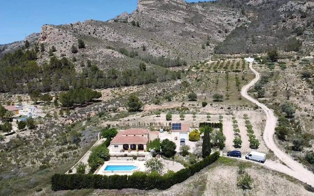 3 soveværelse Villa til salg i Sax med swimmingpool - € 349.995 (Ref: 9858412)