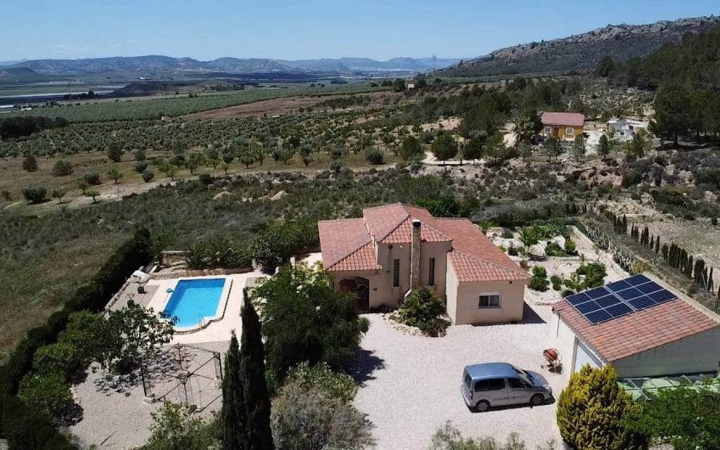3 soveværelse Villa til salg i Sax med swimmingpool - € 349.995 (Ref: 9858412)