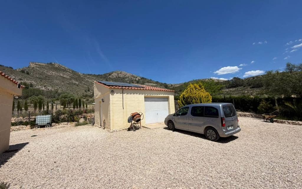 3 soveværelse Villa til salg i Sax med swimmingpool - € 349.995 (Ref: 9858412)