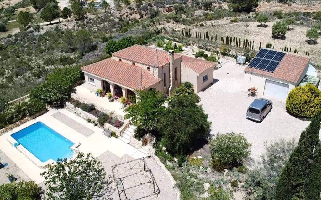 3 soveværelse Villa til salg i Sax med swimmingpool - € 349.995 (Ref: 9858412)