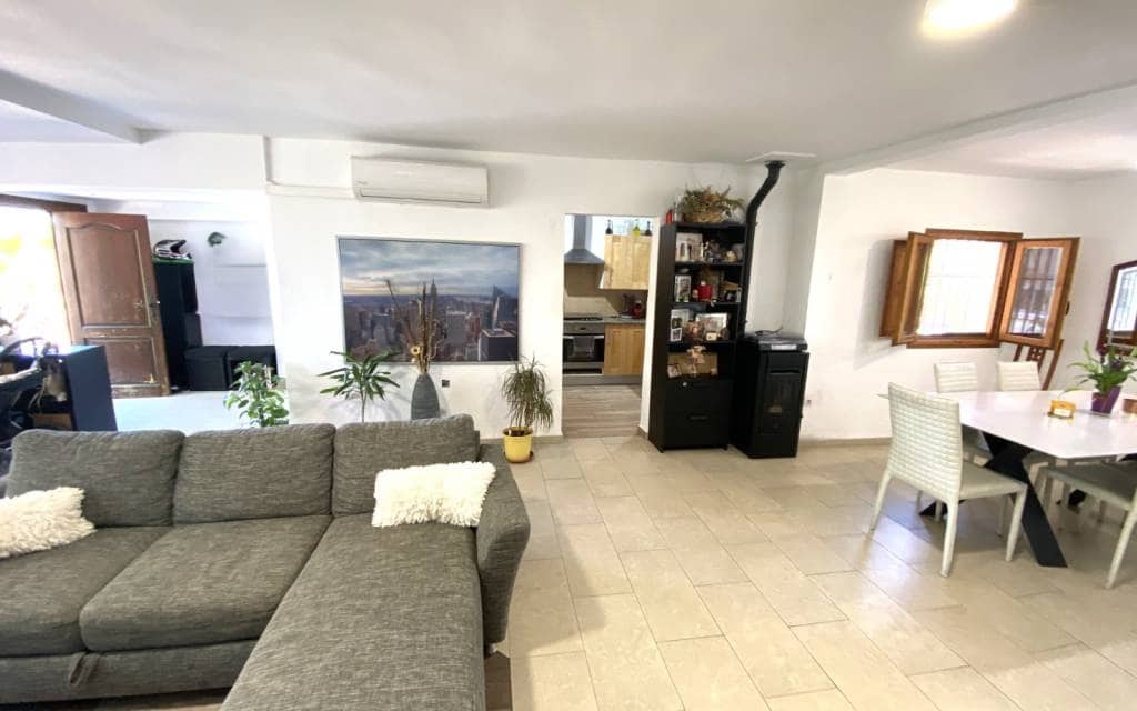 4 quarto Quinta/Casa Rural para venda em Sax - 229 995 € (Ref: 9863546)