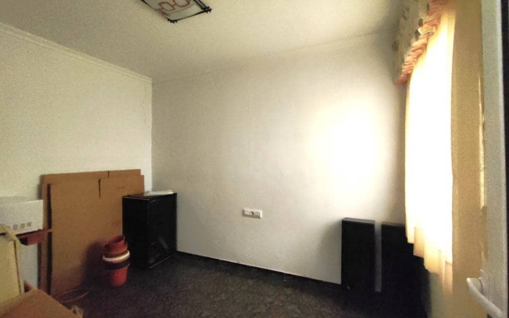 4 soverom Hus til salgs i Sax - € 105 000 (Ref: 9865927)