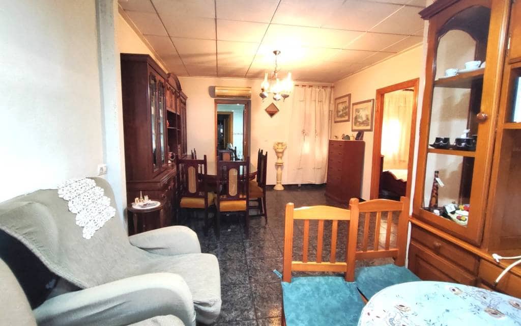 4 soverom Hus til salgs i Sax - € 105 000 (Ref: 9865927)