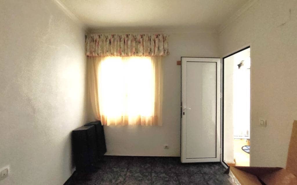 4 soverom Hus til salgs i Sax - € 105 000 (Ref: 9865927)