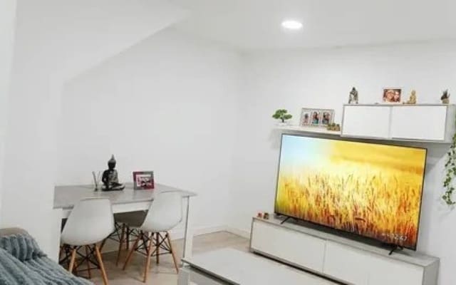 4 camera da letto Casa in vendita in Elda - 96.900 € (Rif: 9874175)
