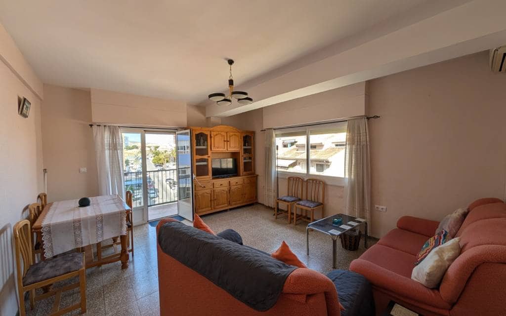 3 quarto Apartamento para venda em El Campello - 175 000 € (Ref: 9875309)