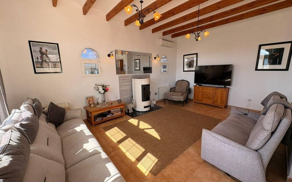 4 Zimmer Villa zu verkaufen in Monovar / Monover mit Pool Garage - 525.000 € (Ref: 9877103)