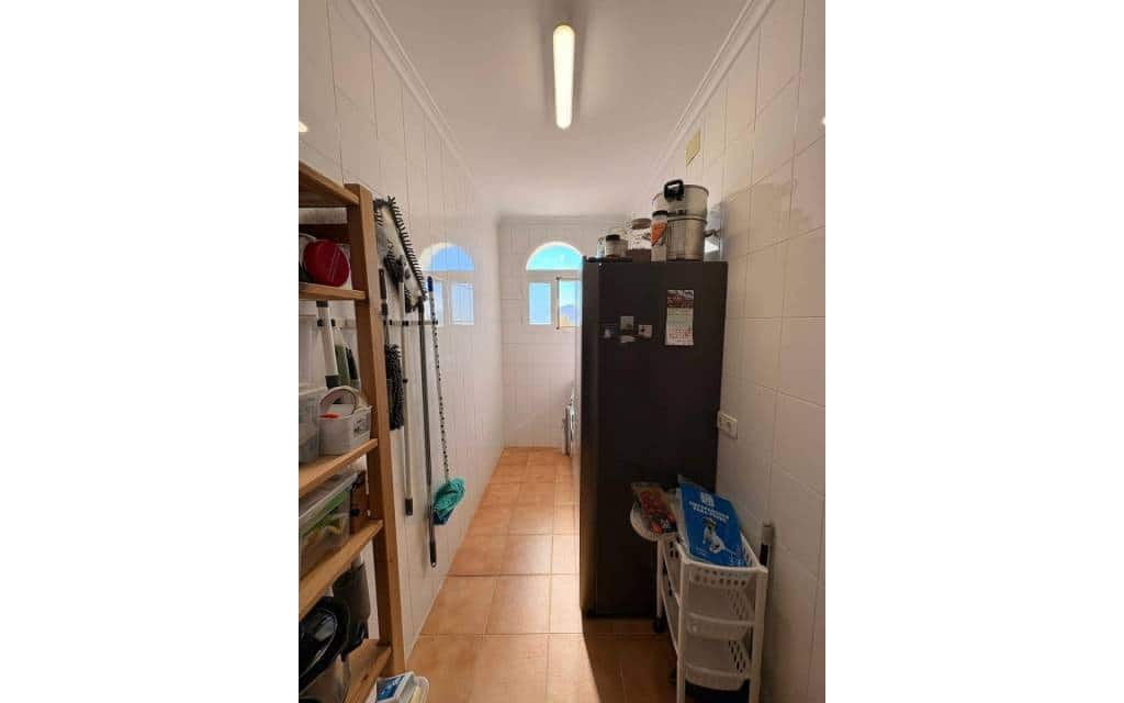 4 Zimmer Villa zu verkaufen in Monovar / Monover mit Pool Garage - 525.000 € (Ref: 9877103)