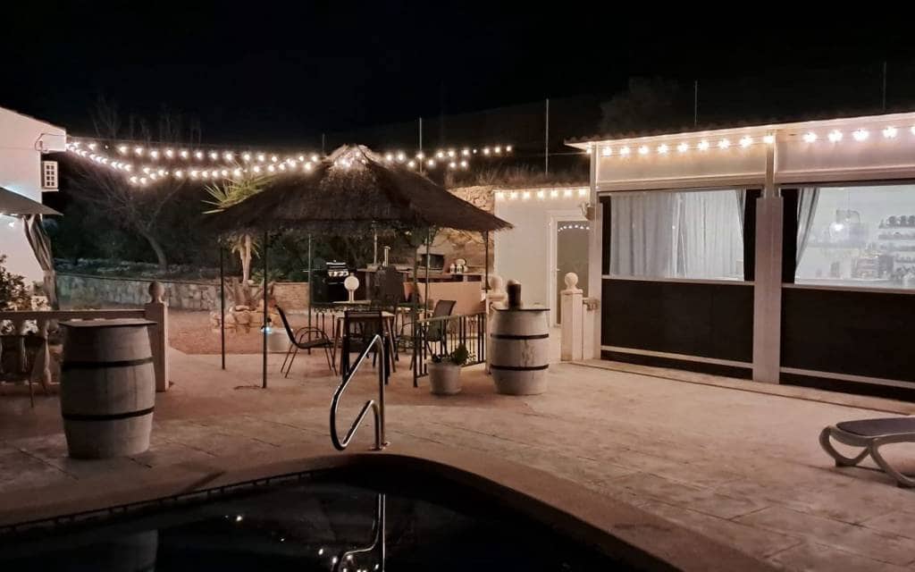 4 Zimmer Villa zu verkaufen in Monovar / Monover mit Pool Garage - 525.000 € (Ref: 9877103)