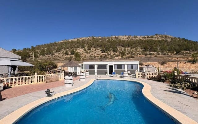 4 Zimmer Villa zu verkaufen in Monóvar / Monóver mit Pool Garage - 525.000 € (Ref: 9877103)