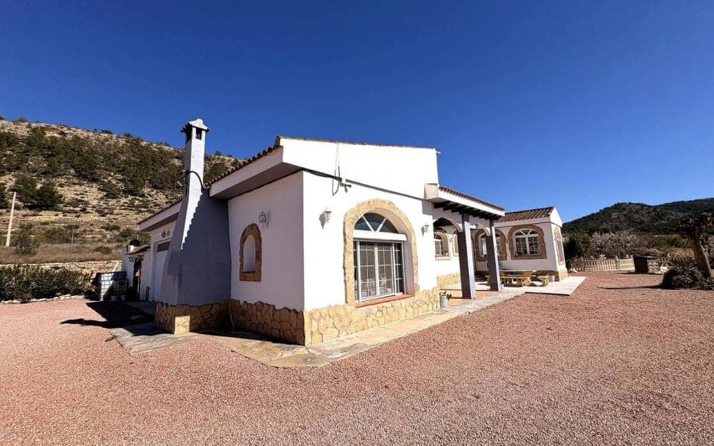 4 Zimmer Villa zu verkaufen in Monovar / Monover mit Pool Garage - 525.000 € (Ref: 9877103)