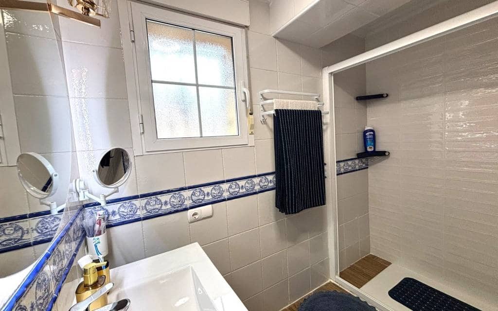 4 makuuhuone Omakotitalo myytävänä paikassa Sax - 179 999 € (Ref: 9883571)