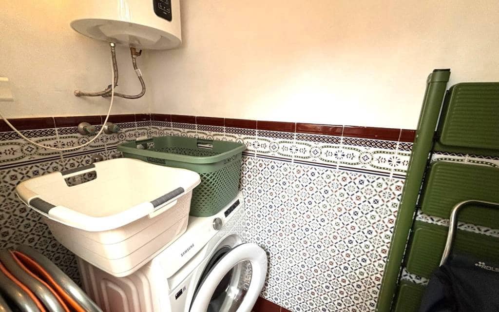 4 makuuhuone Omakotitalo myytävänä paikassa Sax - 179 999 € (Ref: 9883571)