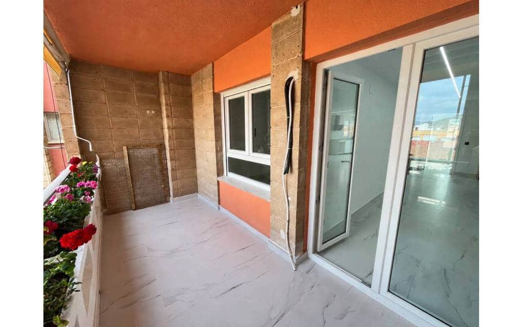 3 bedroom Apartment for sale in Petrel / Petrer - € 186,000 (Ref: 9891038)