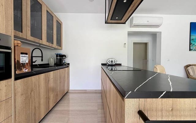 3 camera da letto Villa in vendita in Salinas con piscina - 579.000 € (Rif: 9892950)