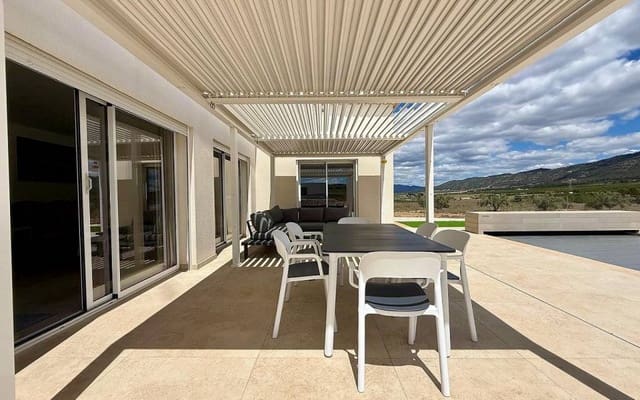 3 camera da letto Villa in vendita in Salinas con piscina - 579.000 € (Rif: 9892950)