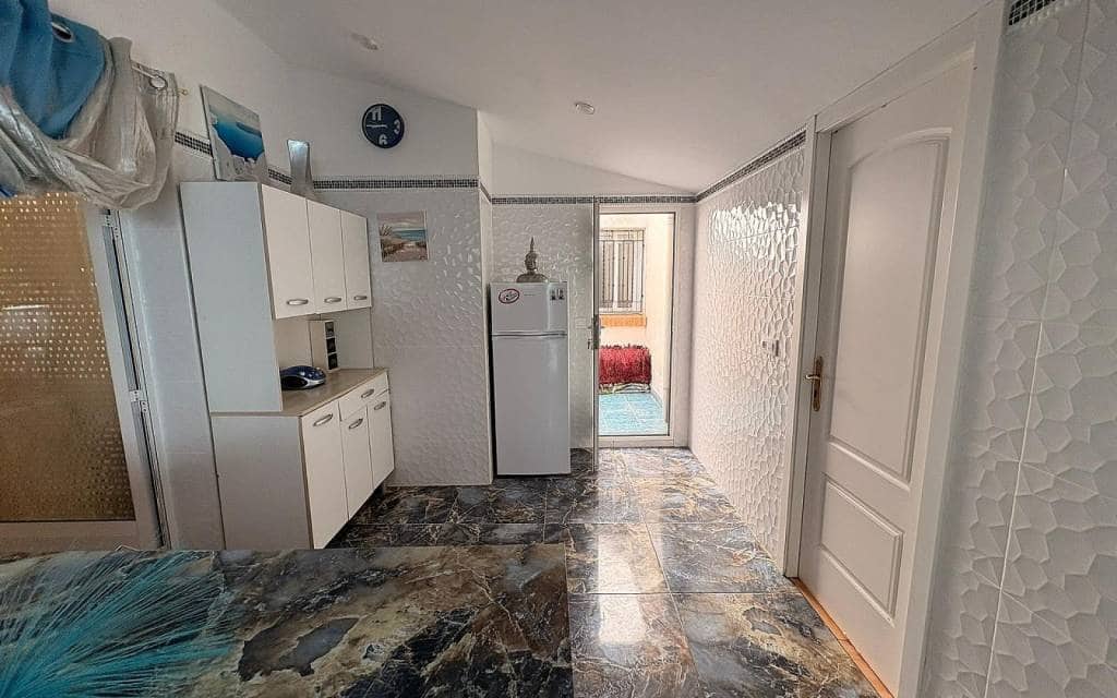 Chalet de 8 habitaciones en Castalla en venta con piscina - 449.995 € (Ref: 9902066)