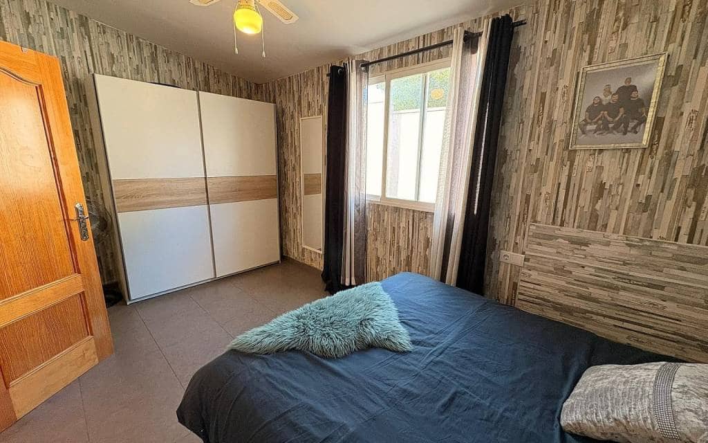 Chalet de 8 habitaciones en Castalla en venta con piscina - 449.995 € (Ref: 9902066)