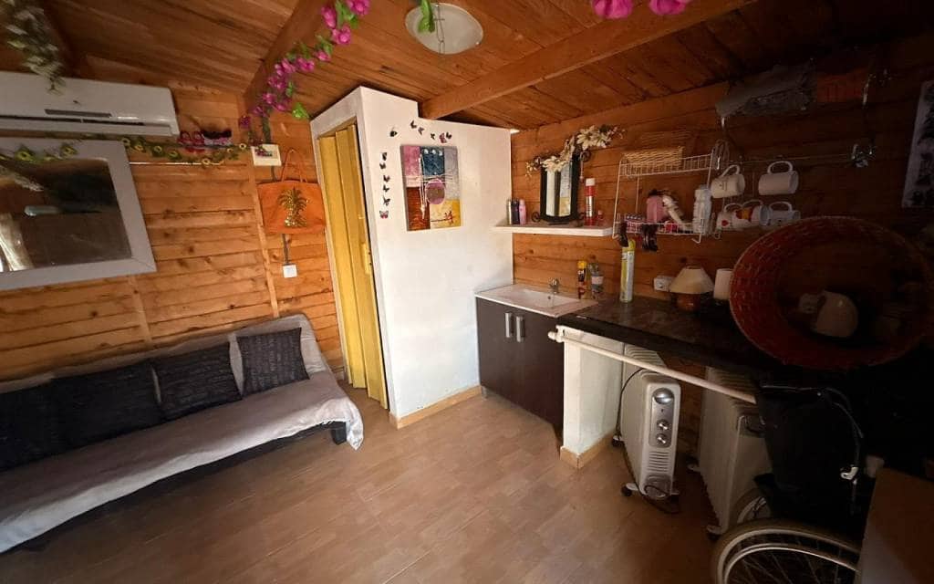 Chalet de 8 habitaciones en Castalla en venta con piscina - 449.995 € (Ref: 9902066)