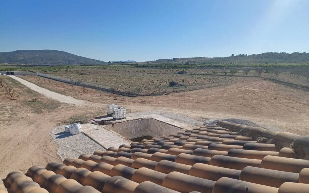 5 sovrum Villa till salu i Pinoso med pool - 485 000 € (Ref: 9914567)