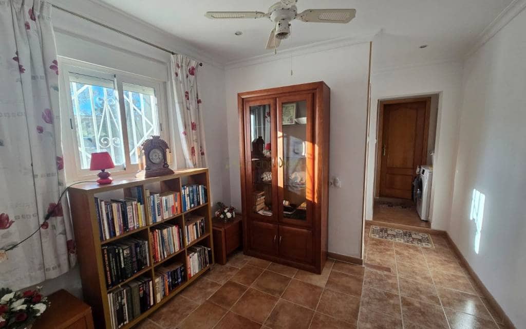 3 bedroom Finca/Country House for sale in Sax with pool garage - € 225,000 (Ref: 9921163)