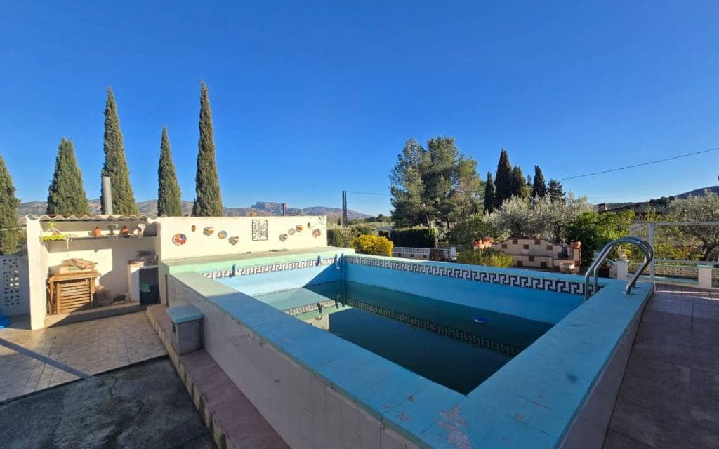3 bedroom Finca/Country House for sale in Sax with pool garage - € 225,000 (Ref: 9921163)