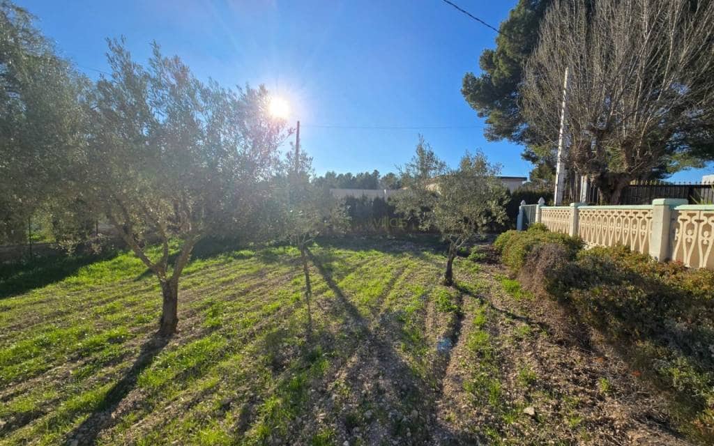 3 bedroom Finca/Country House for sale in Sax with pool garage - € 225,000 (Ref: 9921163)