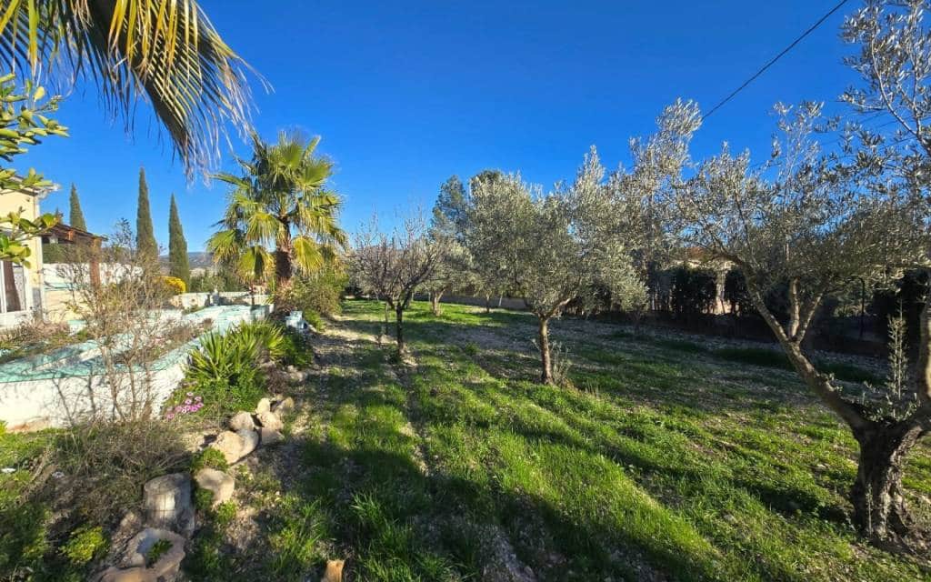 3 bedroom Finca/Country House for sale in Sax with pool garage - € 225,000 (Ref: 9921163)