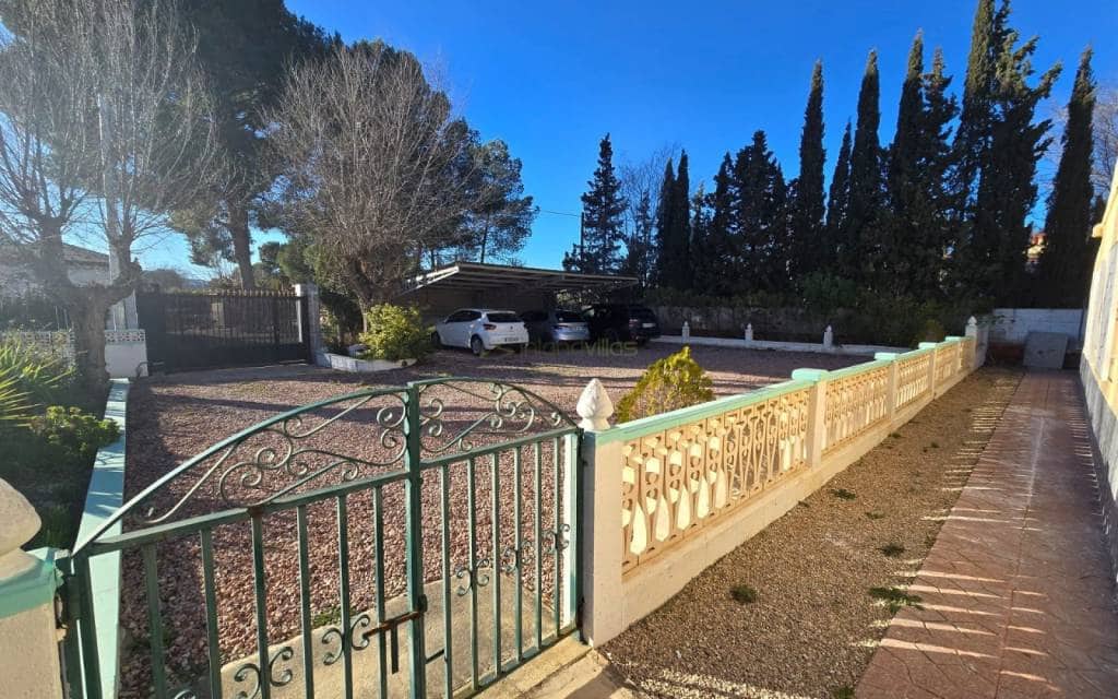 3 bedroom Finca/Country House for sale in Sax with pool garage - € 225,000 (Ref: 9921163)