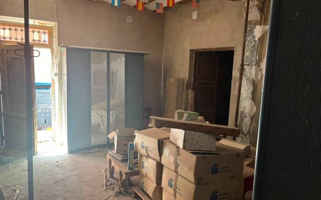 4 chambre Maison de Ville à vendre à Sax - 59 900 € (Ref: 9950329)