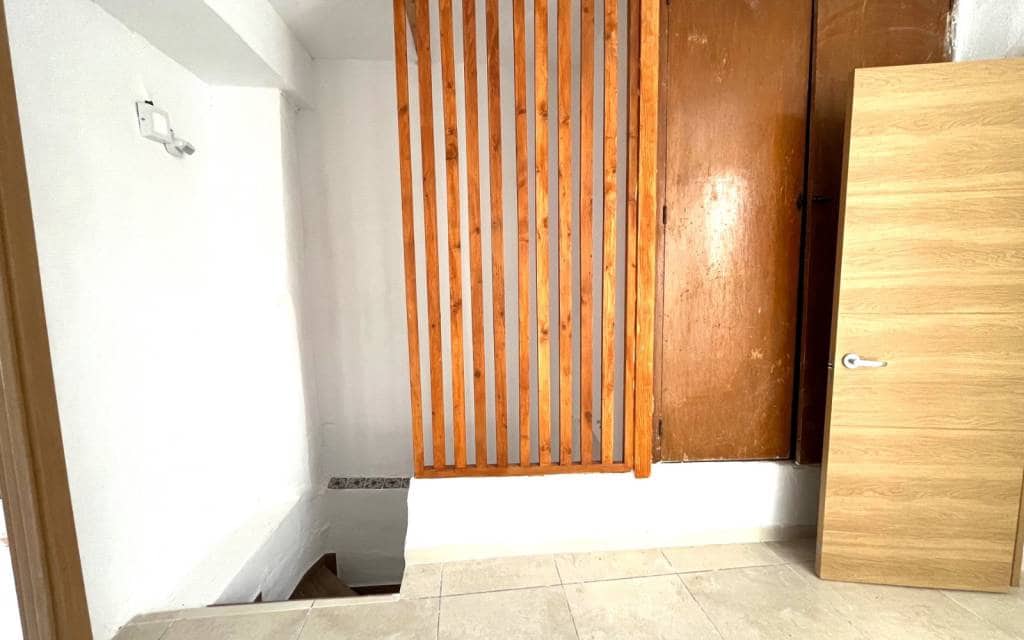 2 bedroom Townhouse for sale in Sax - € 75,000 (Ref: 9956589)