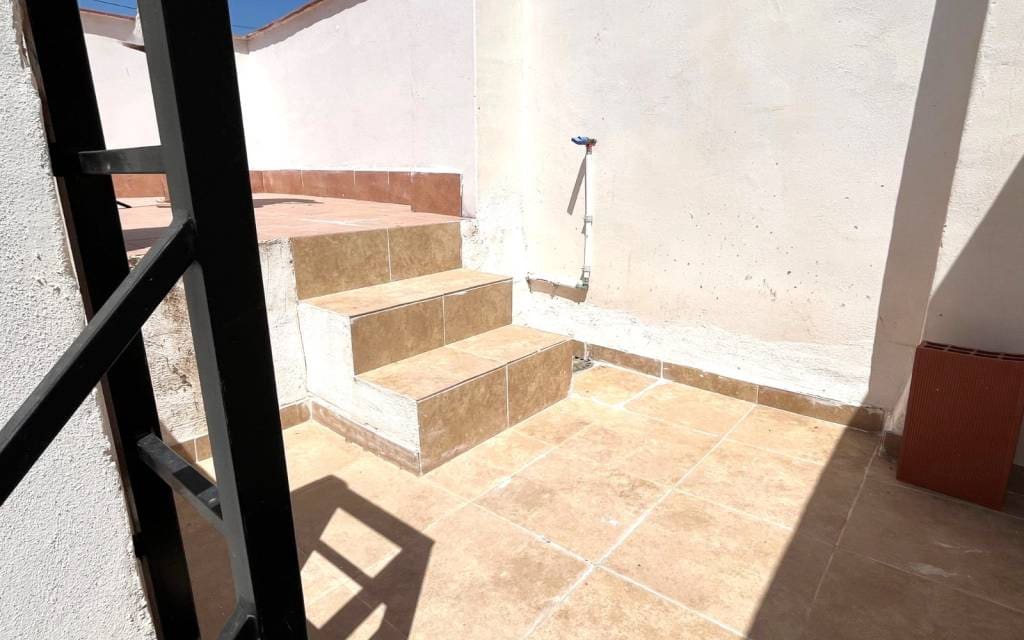 2 bedroom Townhouse for sale in Sax - € 75,000 (Ref: 9956589)