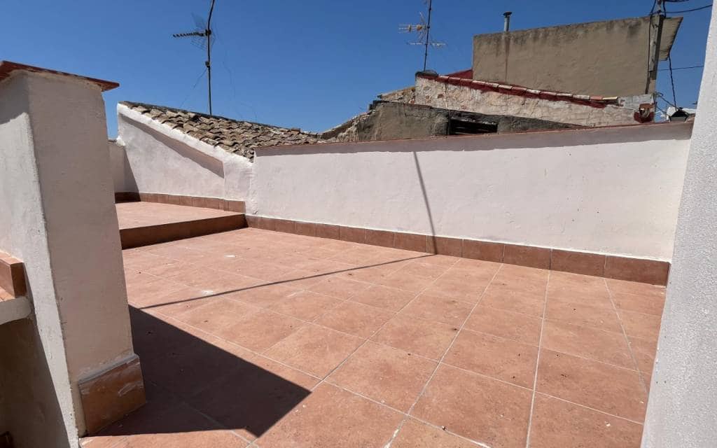 2 bedroom Townhouse for sale in Sax - € 75,000 (Ref: 9956589)