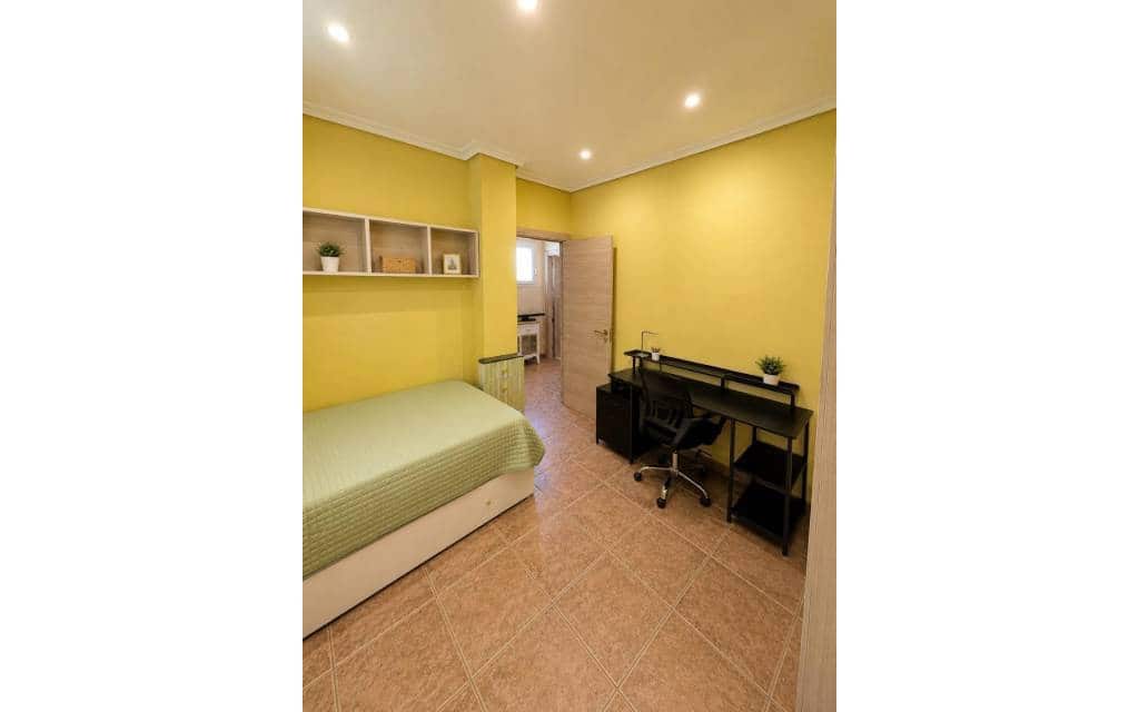 3 chambre Maison de Ville à vendre à Sax avec garage - 175 000 € (Ref: 9964138)