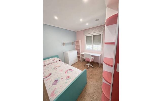 3 sypialnia Dom na sprzedaż w Sax z garażem - 175 000 € (Ref: 9964138)