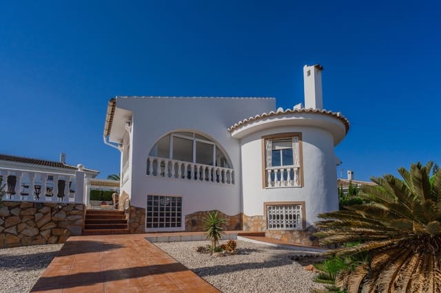 4 quarto Moradia para venda em La Marquesa, Rojales com piscina garagem - 525 000 € (Ref: 10007884)