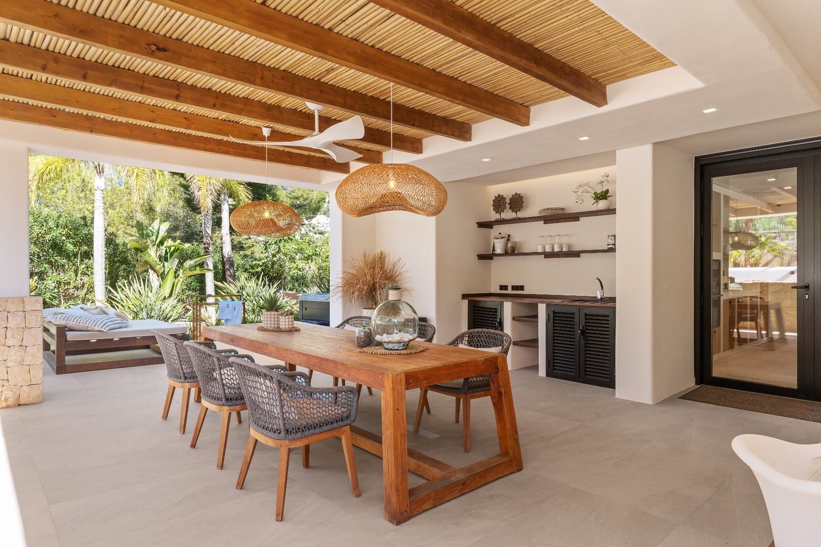 6 sovrum Villa till salu i Moraira med pool - 3 995 000 € (Ref: 10007889)