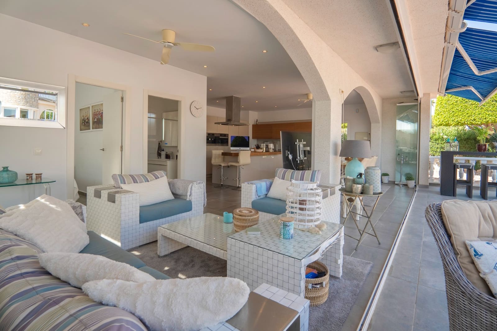 5 bedroom Villa for sale in Ciudad Quesada with pool garage - € 845,000 (Ref: 10043319)