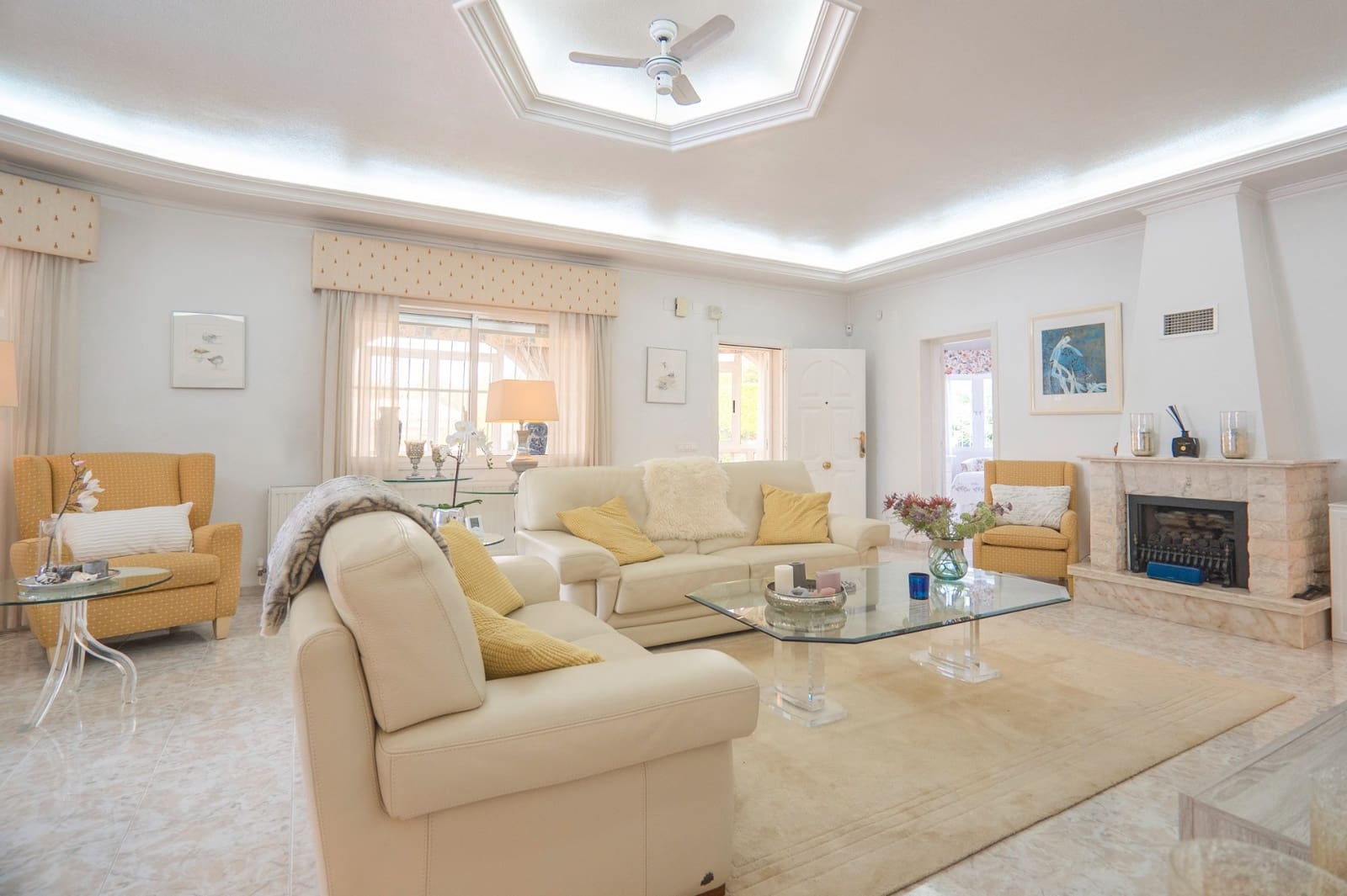 5 bedroom Villa for sale in Ciudad Quesada with pool garage - € 845,000 (Ref: 10043319)
