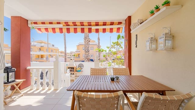 3 soveværelse Byhus til salg i Doña Pepa, Rojales med swimmingpool - € 285.000 (Ref: 10043327)