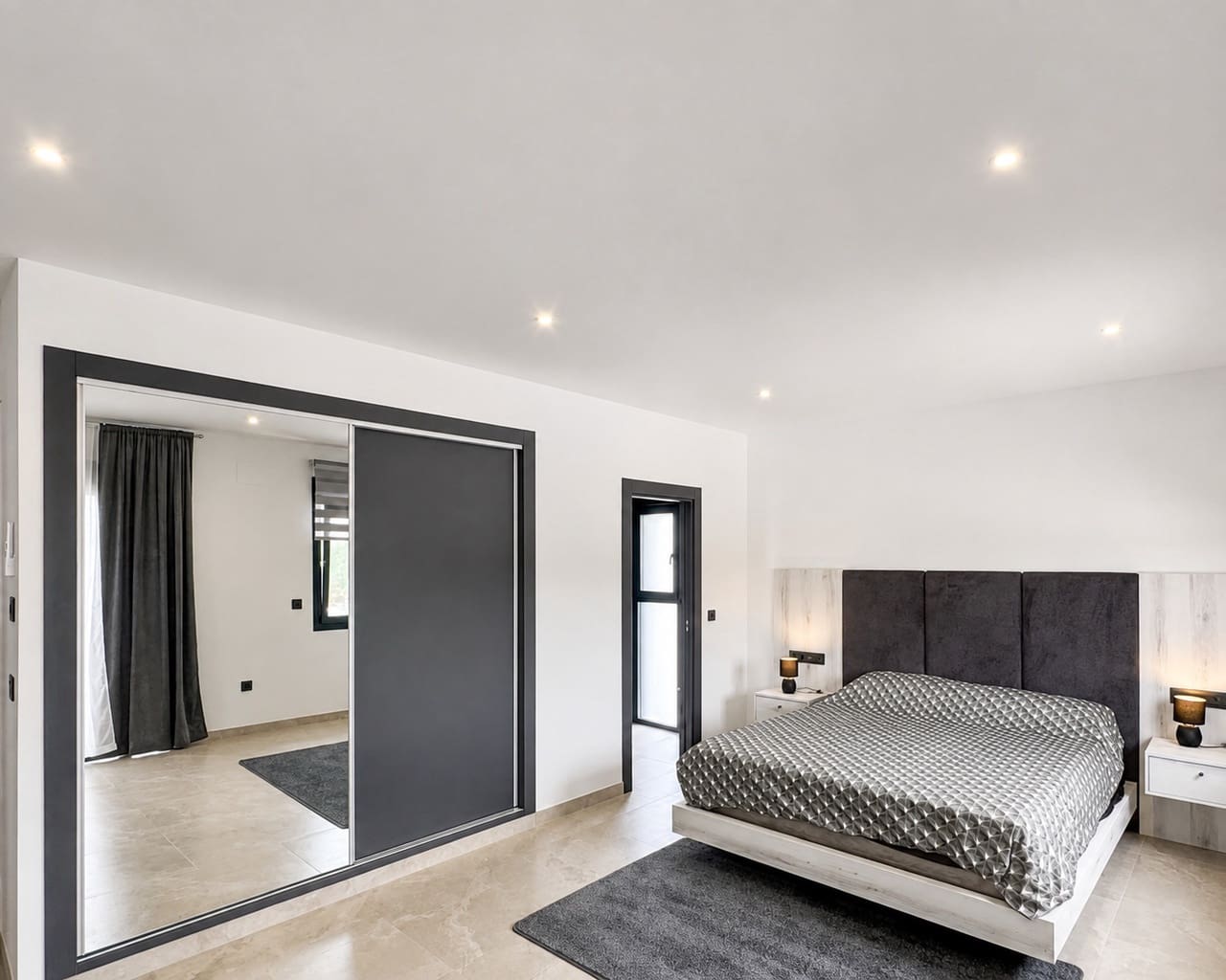 4 slaapkamer Villa te koop in Ciudad Quesada met zwembad garage - € 1.300.000 (Ref: 10043331)