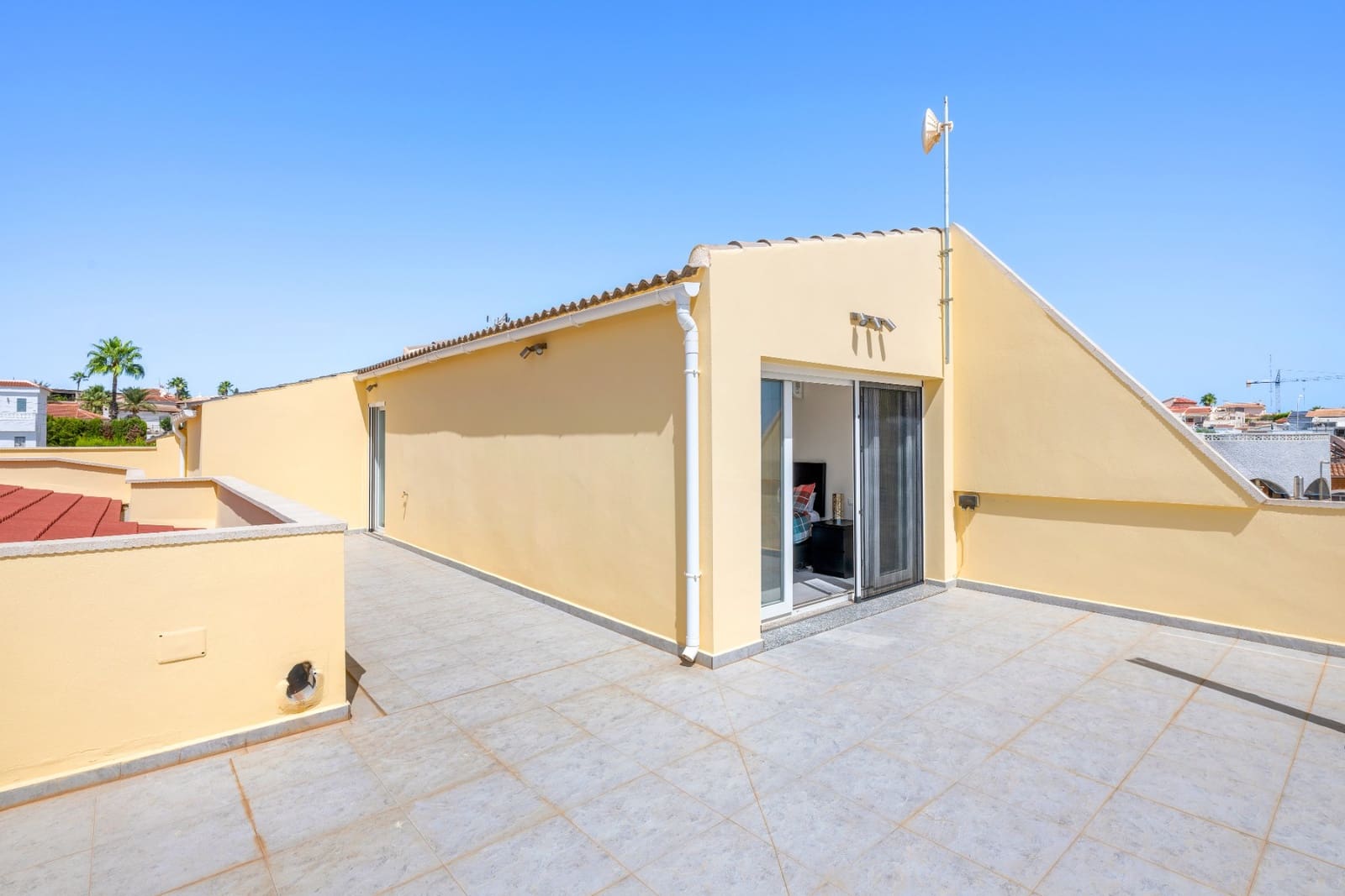 5 soverom Villa til salgs i Ciudad Quesada med svømmebasseng garasje - € 595 000 (Ref: 10054289)