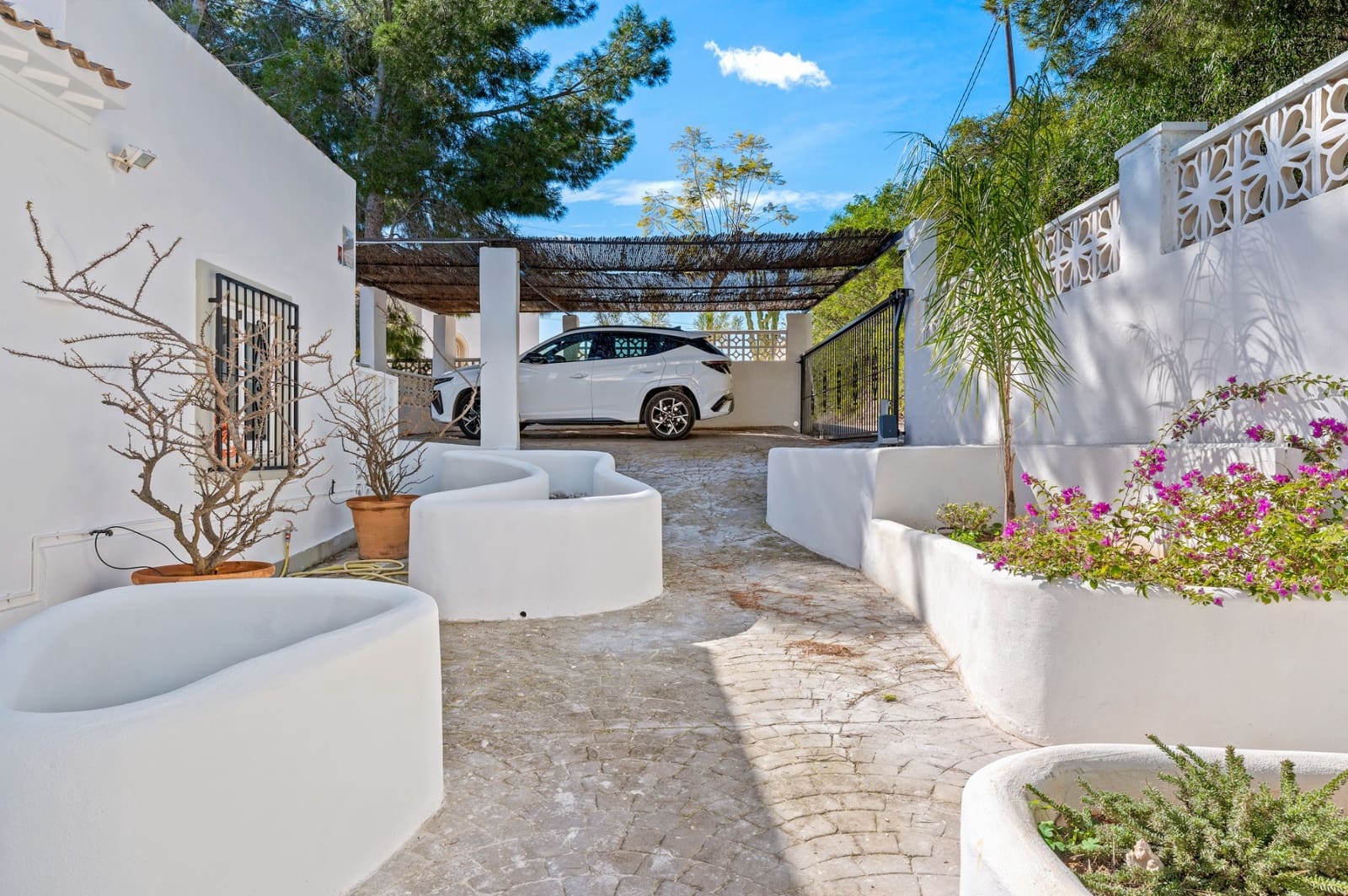 4 quarto Moradia para venda em Altea com piscina garagem - 999 000 € (Ref: 10130949)