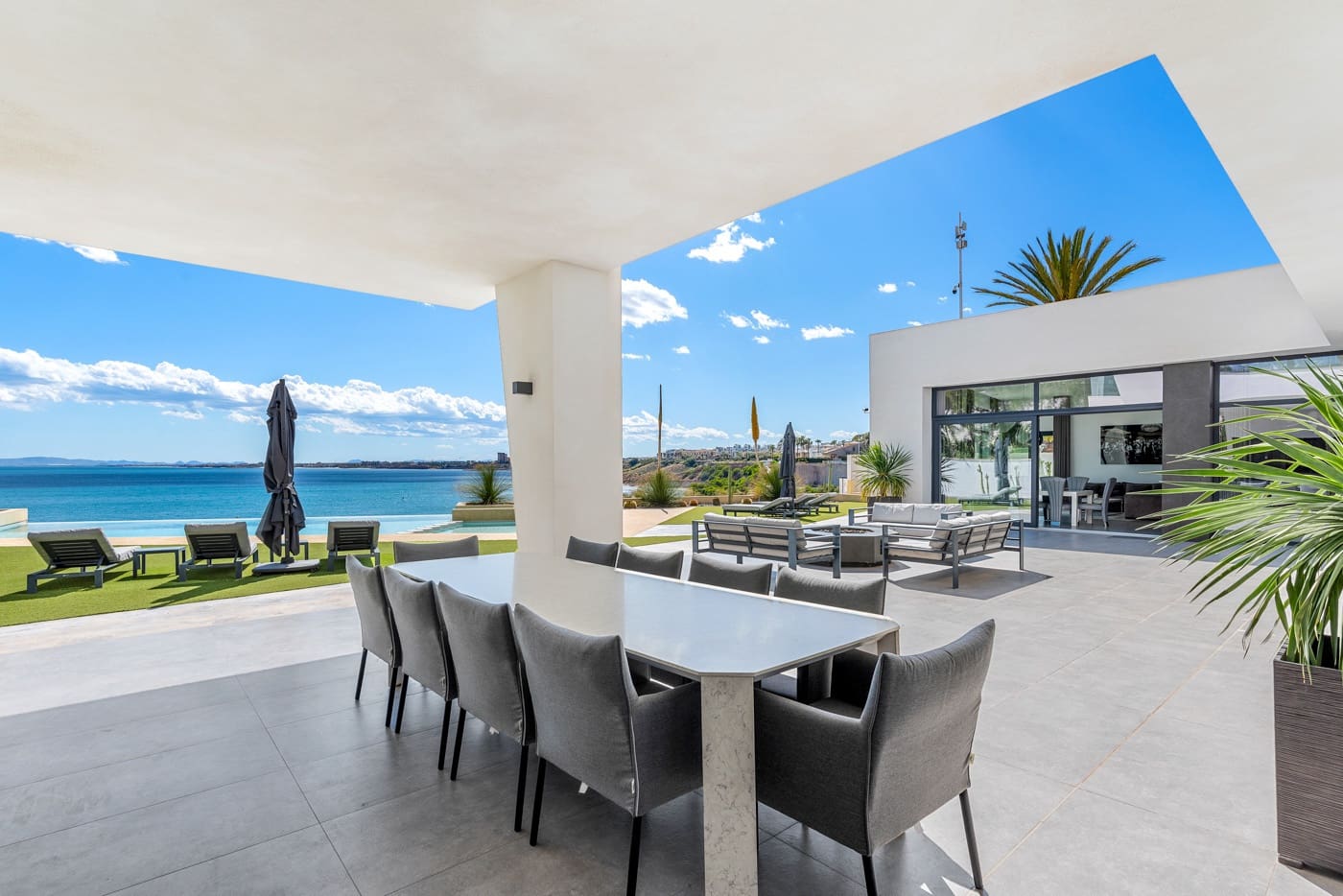 6 camera da letto Villa in vendita in Cabo Roig con piscina - 4.750.000 € (Rif: 10130950)