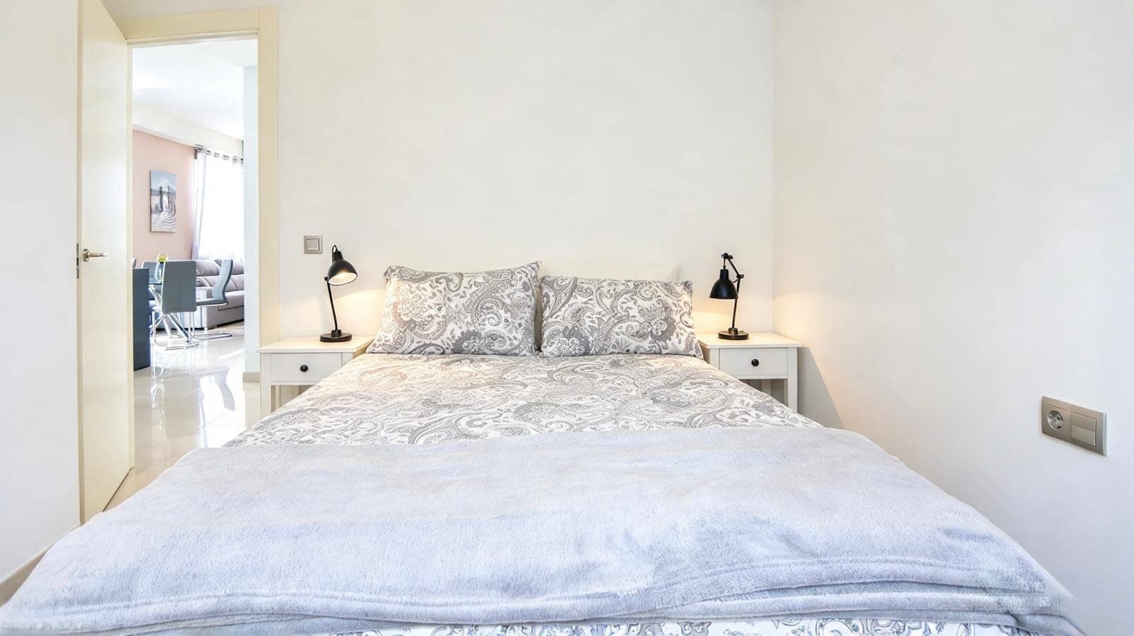 3 quarto Moradia Geminada para venda em Pueblo Bravo com piscina garagem - 299 000 € (Ref: 10161781)