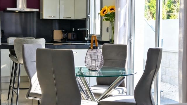 3 soveværelse Semi-Rækkehus til salg i Pueblo Bravo, Rojales med swimmingpool garage - € 299.000 (Ref: 10161781)