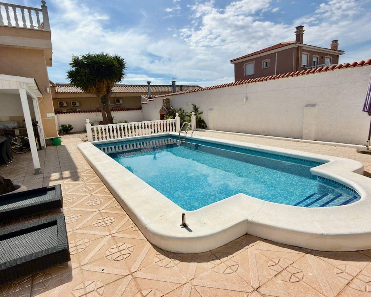 4 bedroom Villa for sale in Ciudad Quesada with pool - € 540,000 (Ref: 10161785)