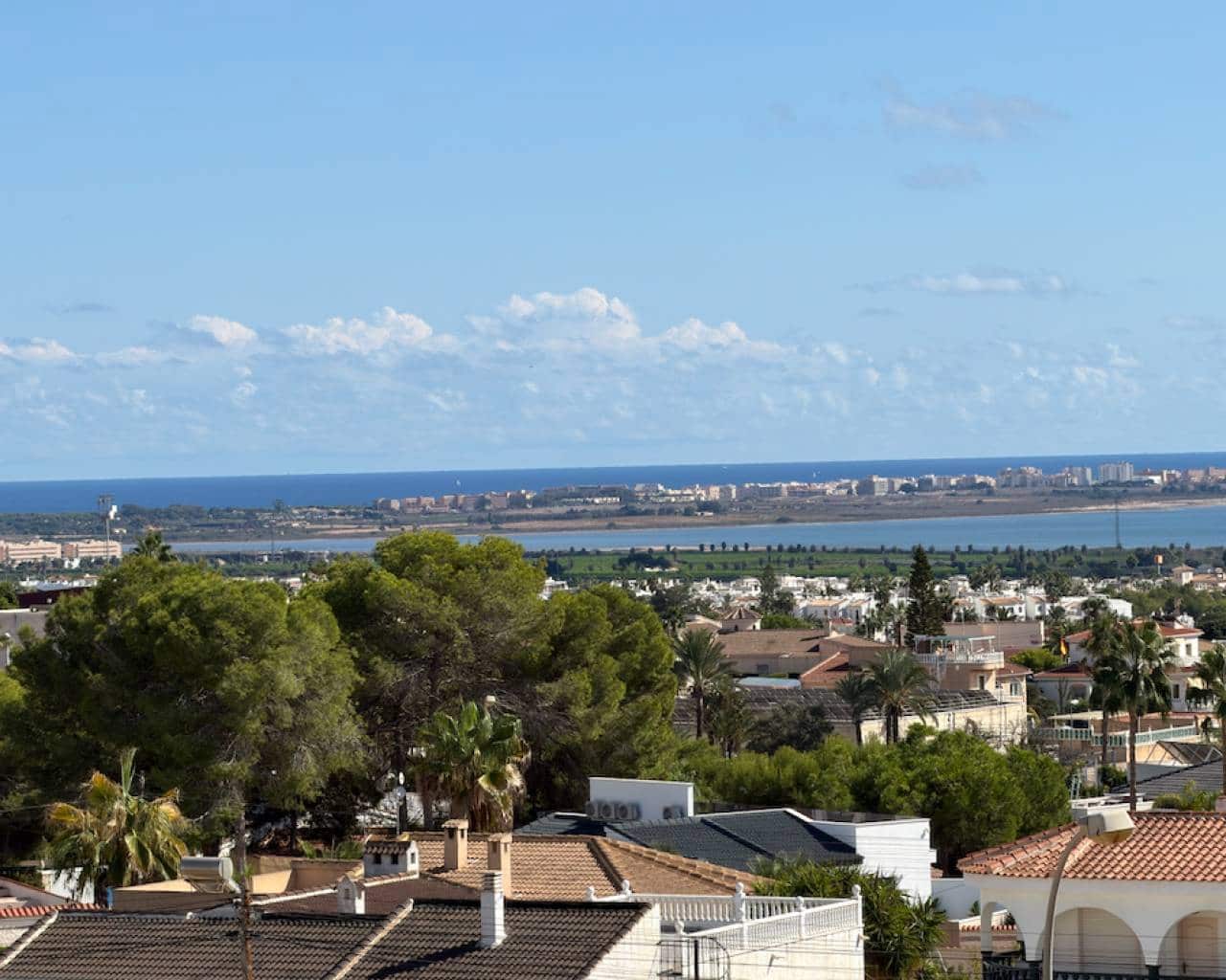 3 Zimmer Villa zu verkaufen in Ciudad Quesada mit Pool - 600.000 € (Ref: 10161786)